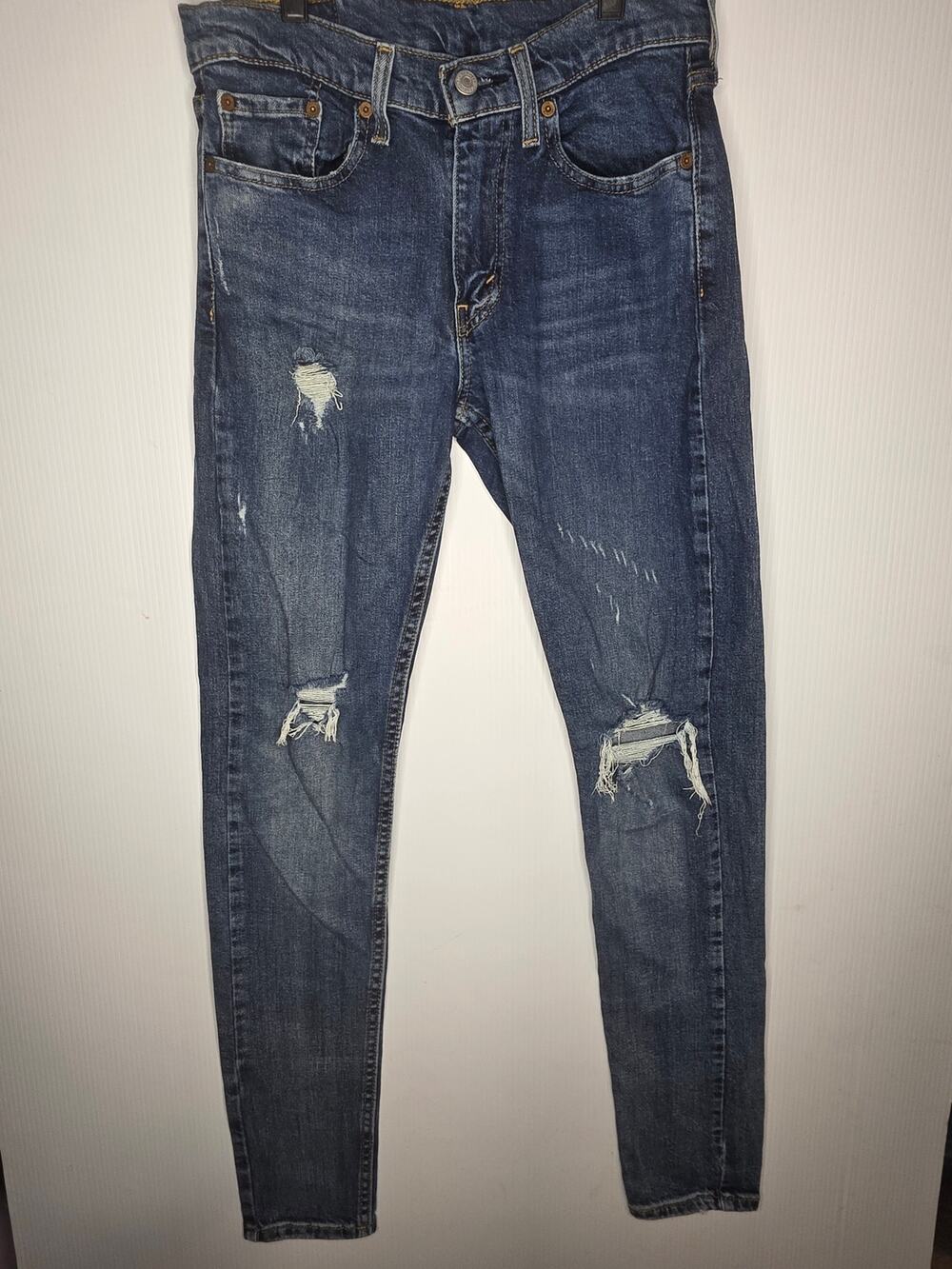 Levi's Size 30x32 Skinny Taper Distressed Denim Jeans Dark Wash